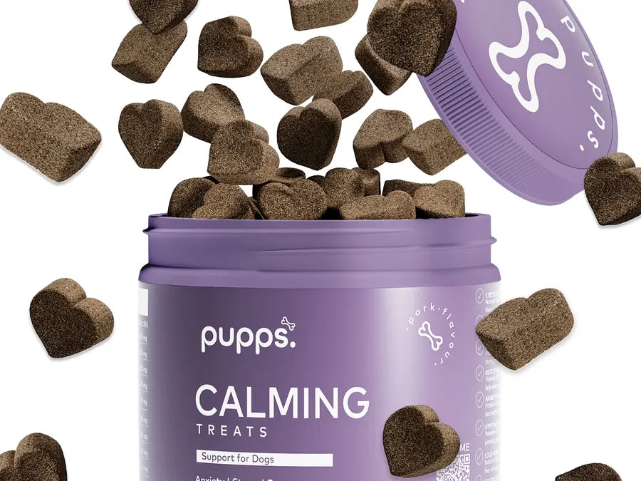 Pupps Calming tub with heart shaped soft chews